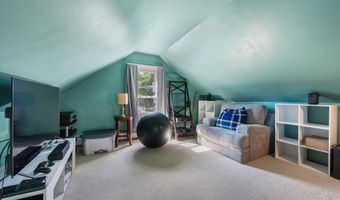 327 French St, Bangor, ME 04401