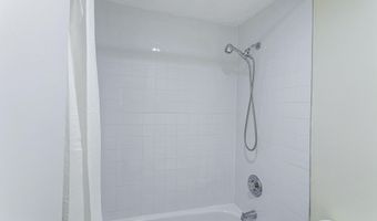 11230 WESTPORT Dr, Bowie, MD 20720