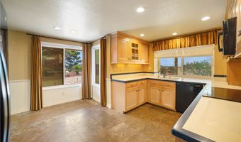 5056 Nighthawk Way, Oceanside, CA 92056