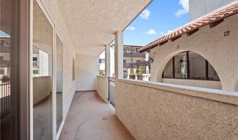 5334 Lindley Ave 125, Encino, CA 91316