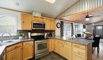 2211 ROOKS Ave, Cheyenne, WY 82007
