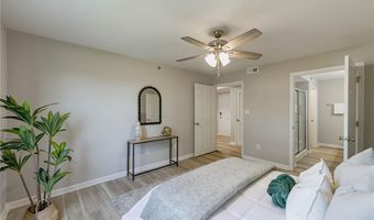 9723 Crayford Rd 1B, Affton, MO 63123