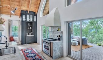 1025 COUNTY ROAD 3908, Arley, AL 35541