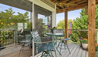 20594 CORNSTALK Ter 201, Ashburn, VA 20147