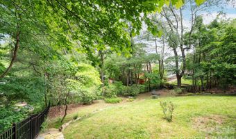 48 Woodvale Ave, Asheville, NC 28804