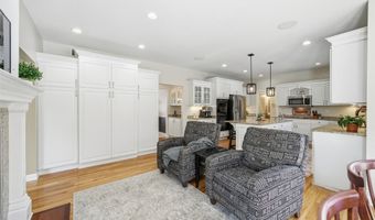 709 NE Georgetown Ct, Ankeny, IA 50021