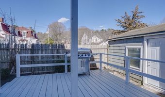 31 High Street 2, Beverly, MA 01915