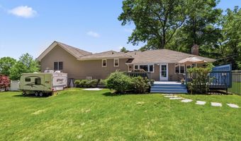 6 Biret Dr, Airmont, NY 10952