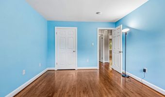 3802 IVANHOE Ln, Alexandria, VA 22310