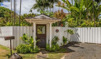 1036 Mokulua Dr, Kailua, HI 96734