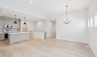 905 W Trace Dr, Polk City, IA 50226