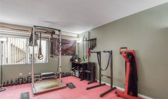 5334 Lindley Ave 219, Encino, CA 91316