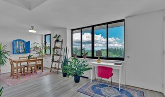 4390 LORCOM Ln 805, Arlington, VA 22207