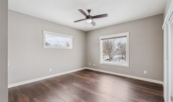 2405 3rd Ave SE, Altoona, IA 50009