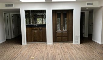 204 N La Cuesta Rd, Artesia, NM 88210