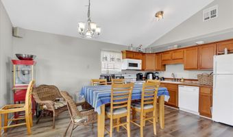 4031 Bank St, Bay St. Louis, MS 39520