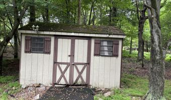 74 Chapman Cir, Albrightsville, PA 18210
