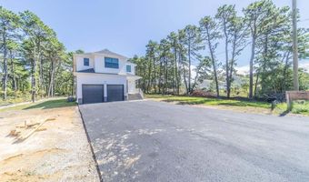 187 Grand Central Pkwy, Bayville, NJ 08721