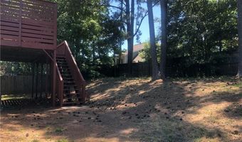 1012 Marina Trace Dr, Acworth, GA 30101