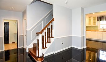 9309 REEF Ct, Alexandria, VA 22309
