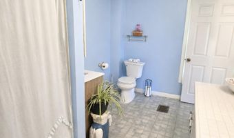 1010 Oakland Rd, Belgrade, ME 04917