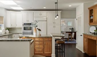 515 N Acacia Ave, Solana Beach, CA 92075