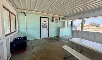107 Vander Horck St, Britton, SD 57430