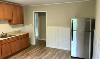 4 June Pl, Aberdeen, NJ 07747