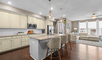 42230 PIEBALD Sq, Aldie, VA 20105