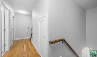 11 Nathan Lord Rd, Amherst, NH 03031