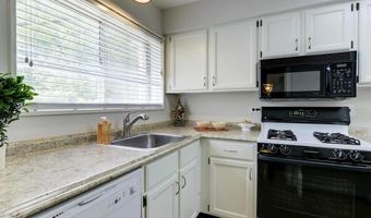 10667 MONTROSE Ave M-4, Bethesda, MD 20814