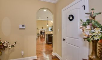 512 Nandina Ct, Aiken, SC 29801