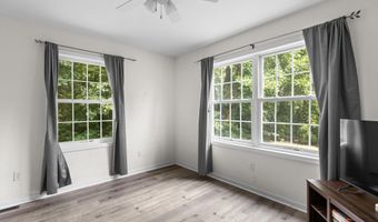 234 TALL TREE Ct, Dover, DE 19904