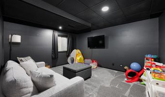 1412 Redwing Dr, Antioch, IL 60002