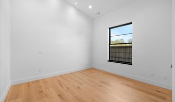 360 Briscoe Pl, Ashland, OR 97520