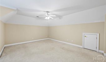 1050 Chestnut Glen Dr, Athens, GA 30606