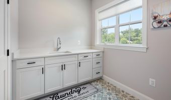 6405 WILMETT Rd, Bethesda, MD 20817