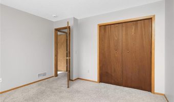 12046 Xeon St NW, Coon Rapids, MN 55448
