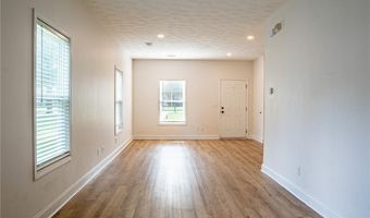 724 ELLIS St, Auburn, AL 36832