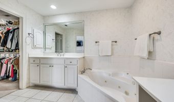 4119 Juliard Dr, Addison, TX 75001