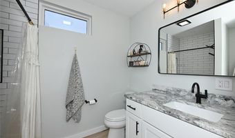 4135 State Park Dr, Akron, OH 44319