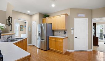 9390 Old Preserve Trl, Ball Ground, GA 30107