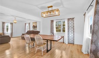 40 Rosner Ave, North Providence, RI 02904