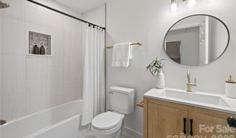 3826 Sudbury Rd, Charlotte, NC 28205