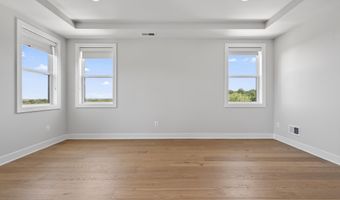 881 N MANCHESTER St, Arlington, VA 22205