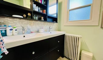 725 S Lincoln St, Aberdeen, SD 57401