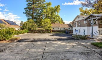 1049 Siskiyou Blvd, Ashland, OR 97520