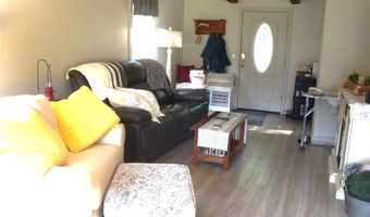 49 Hampshire Cir, Brattleboro, VT 05301