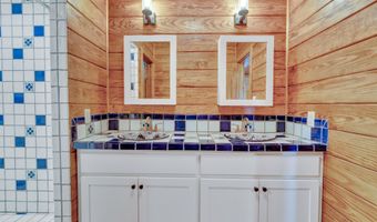 2 SCENIC RIDGE Rd N, Alpine, TX 99999
