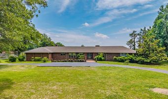 5042 Dummyline Rd, Batesville, MS 38606